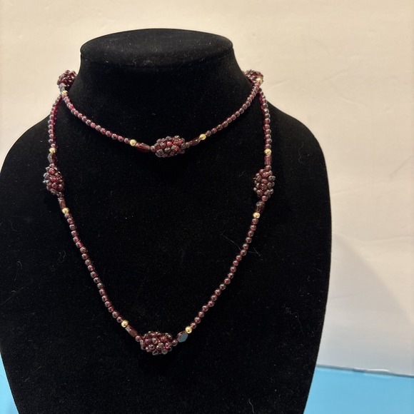 The Unbranded Brand Jewelry - Garnet Necklace 18" Long